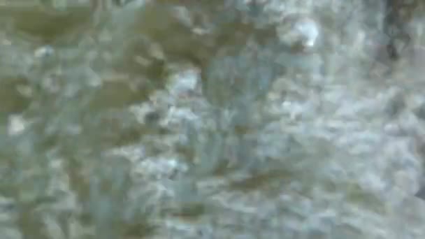 fontaine à boire eau naturelle de montagne-Dan 