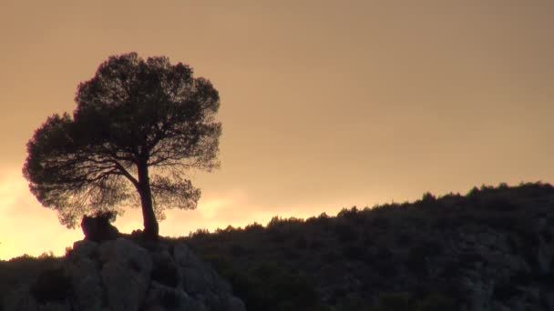 beautifu panoramique naturel des montagnes et du ciel -Dan 