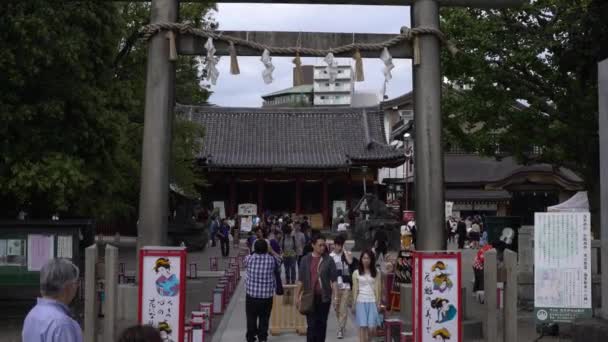Tokyo Jepang Oktober 2017 Bergerak Boneka Torii Pintu Masuk Kuil — Stok Video