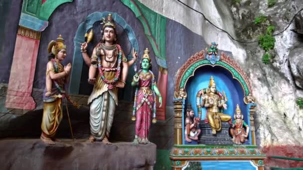 Batu Mağaraları Ndaki Hindu Tanrısı Heykeli Hinduizm Eski Tapınakları Hindistan — Stok video