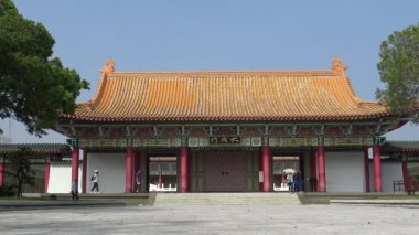 Kaohsiung, Tayvan-27 Şubat 2016: Kaohsiung Konfüçyüs Tapınağı. Konfüçyüs 'ün anısına ithaf edilen tapınak, Tipik Çin mimarisi Zuoying Bölgesi, Tayvan-Dan