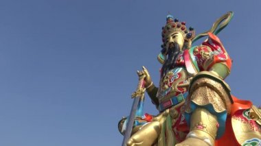 Xuan Wu 'nun 4K Etkileyici Anıtı, Gizemli Savaşçı Taoist tanrılardır. Hsuan Tien güçlü bir tanrı olarak saygı görüyor, elementleri kontrol edebiliyor ve büyük büyü yapabiliyor-Dan
