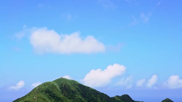 Vista Montaña Keelung Ciudad New Taipei Paisaje Belleza Verdes Montañas — Vídeos de Stock