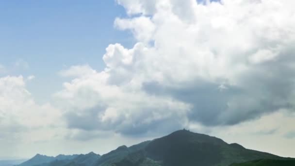 Hyperlapse Vyvýšeného Pohledu Hory Wufenshan Oblačný Den Krásná Timelapse Hory — Stock video