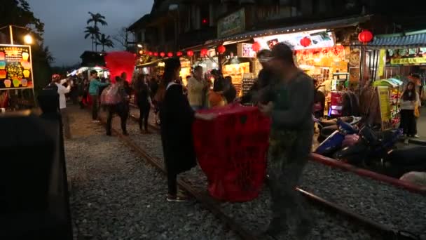 Pingxi Tayvan Şubat 2015 Budist Festivali Sırasında Asya Fenerleri Fırlatan — Stok video