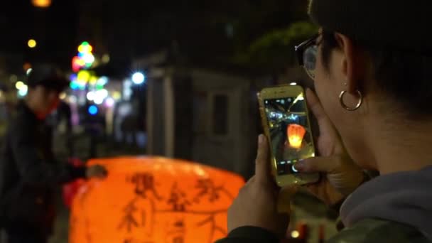 Taipei Tayvan Şubat 2017 Budist Festivali Sırasında Asya Fenerleri Fırlatan — Stok video