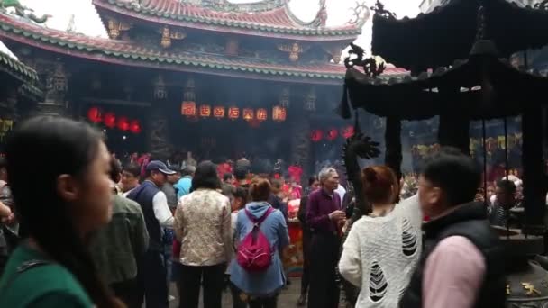 Lugang Taiwán Febrero 2015 Lugang Tianhou Temple Asian People Prayer — Vídeo de stock