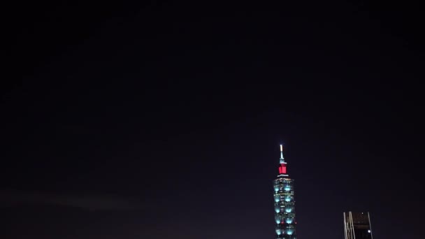 Verhoogd Uitzicht Het Landschap Gebouw Taipei 101 Nachts Van Olifant — Stockvideo