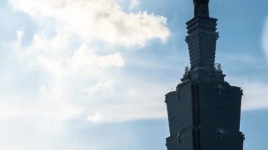 4K Timelapse Havadan manzara manzarası Taipei 101 Fil Dağı 'ndan, Taipei gökdeleninden Tayvan-Dan arka planında