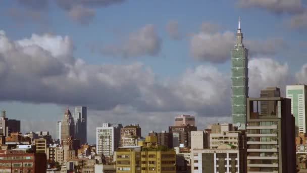 台北市 台湾天际线与著名的台北101摩天大楼 至2010年世界最高 中华民国 — 图库视频影像