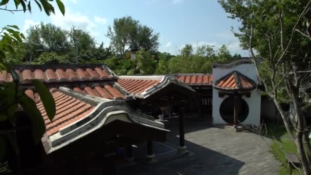 Luchtfoto Van Het Dak Chinese Tuin Bij Lin Tai Historical — Stockvideo