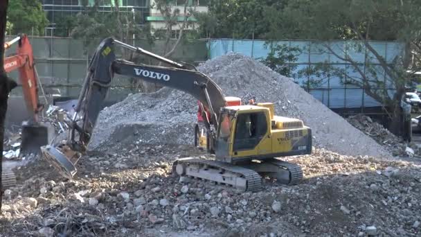 Taipei Taiwán Marzo 2016 Excavadoras Retroexcavadoras Imán Elevación Trabajando Una — Vídeo de stock