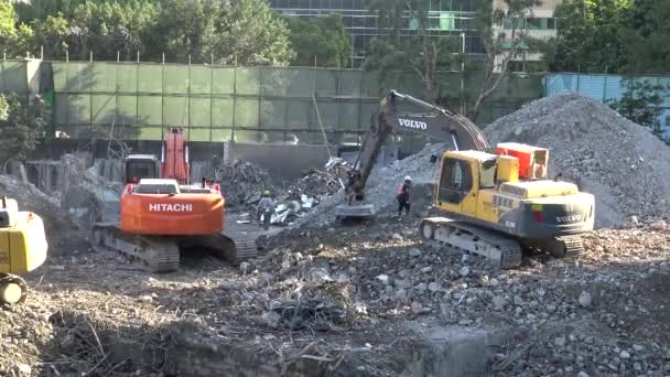 Taipei Taiwan Maret 2016 Excavators Backhoe Dan Lift Magnet Bekerja — Stok Video
