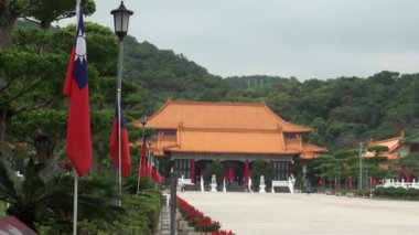 Zhongshan İlçesi 'ndeki Ulusal Devrim Şehitleri Tapınağı, Çin Cumhuriyeti Savaşı' na adanmıştır.