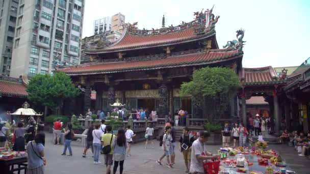 Templo Budista Lungshan Taipei Durante Día Templo Mengjia Longshan Hermoso — Vídeos de Stock