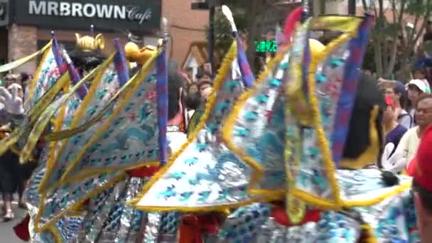 2018年6月19日 台湾台北 以传奇的三太子舞台灯光在台湾节日期间举行的马祖庙会上表演 三王子舞曲 上帝的三个孩子 — 图库视频影像