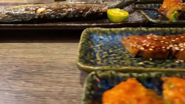 Set Delicious Traditional Skewers Grilled Fish Dinner Popular Japanese Variety — Stock Video