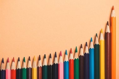 yaratıcı fikir, istatistik, büyüme oranı, iş, renkli carnishes arka plan gelir kavramı