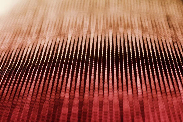 Текстура металлической сетки фон, материал шаблон, розовый оранжевый цвет градиент — стоковое фото
