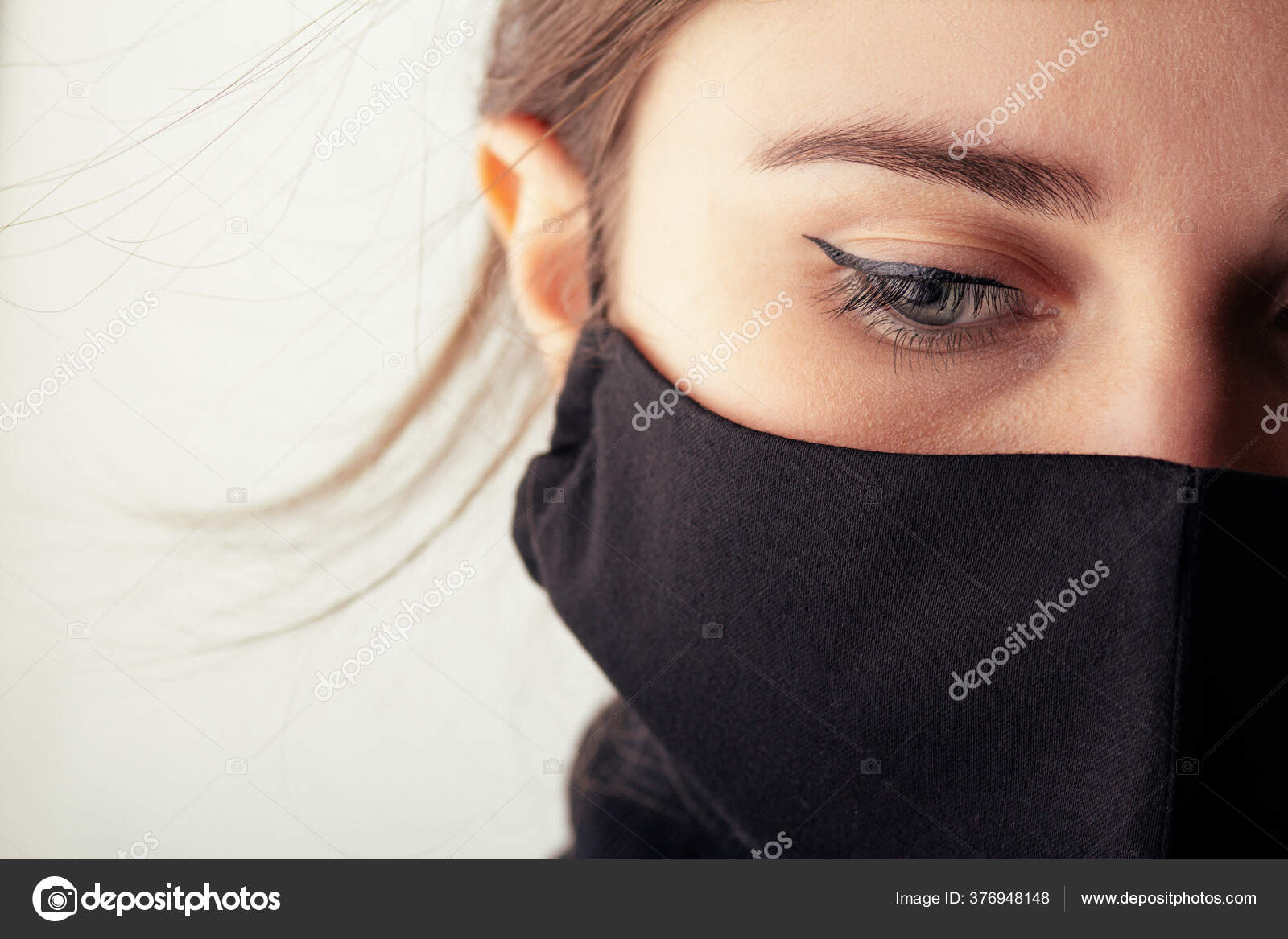 Mulher jovem triste Fotos de Stock, Mulher jovem triste Imagens