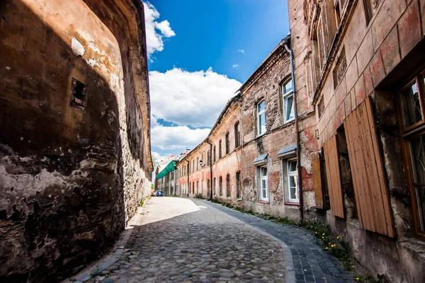 Rua estreita velha em Vilnius — Fotografia de Stock