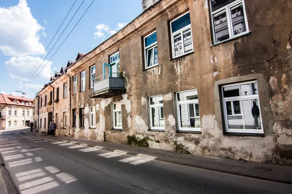 Rua velha em Uzupis, Vilnius — Fotografia de Stock
