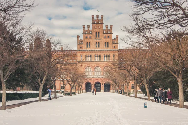 Tuin van Chernivtsi National University — Stockfoto