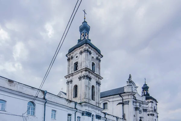 Karmelitkloster Väggar Berdychev Zhytomyr Oblast Ukraina Royaltyfria Stockbilder