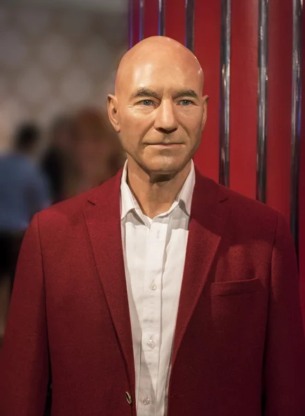 Visiting Madame Tussauds Museum in London — Stock Photo, Image