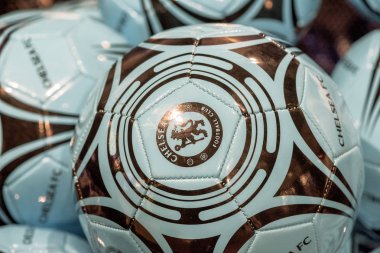FC Chelsea topları resmi club mağazasında