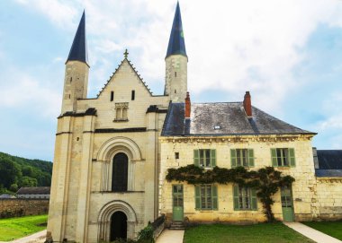 Fontevraud Kraliyet Manastırı