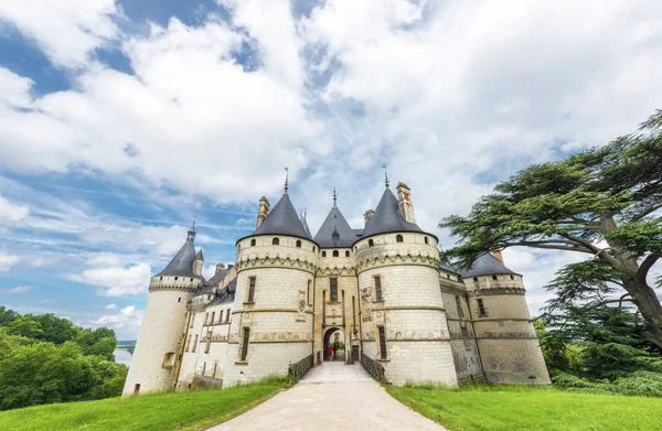 Chaumont kale üzerinde göster