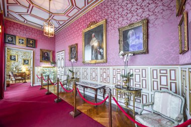 Loire Valley ziyaret Cheverny Castle