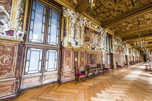 Dans les salles du palais de Fontainebleau — Photo