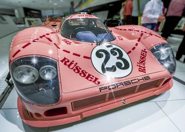 Visite du musée Porsche — Photo