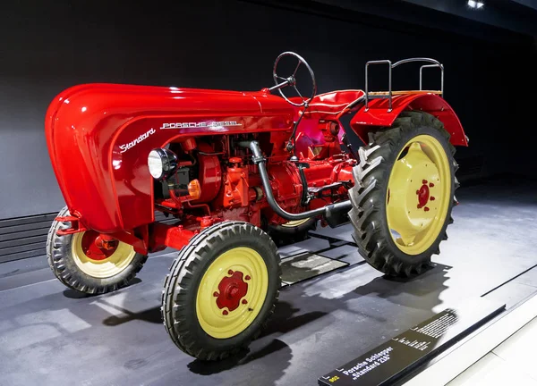 Visite du musée Porsche — Photo