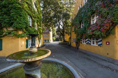 Fuggerei huzurlu sokaklarında