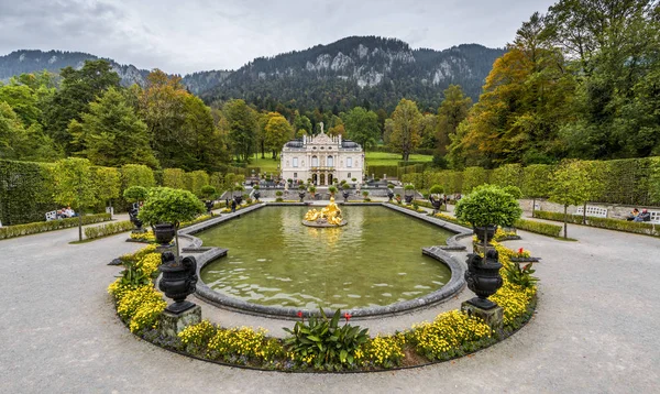 Linderhof park sarayda