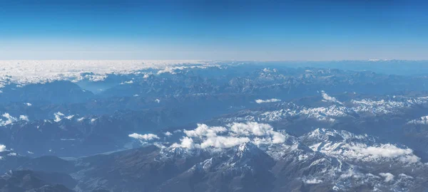 Vista aerea sulle Alpi — Foto Stock