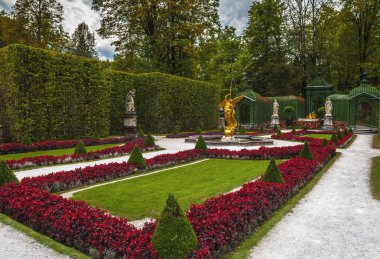 Ziyaret Linderhof Palace park