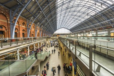 Londra - Haziran 2016:, St Pancras tren istasyonu