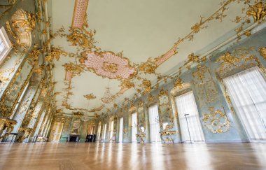 Berlin, Almanya - Şubat 2017: Etkileyici salonları Charlottenburg Sarayı