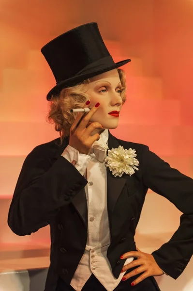 Berlin, Almanya - Şubat 2017: Marlene Dietrich balmumu şekil Madame Tussaud's Müzesi'nde