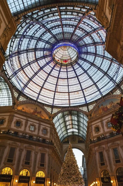 Milan Italië December 2017 Swarovski Kerstmis Nieuwjaar Boom Vittorio Emanuele — Stockfoto