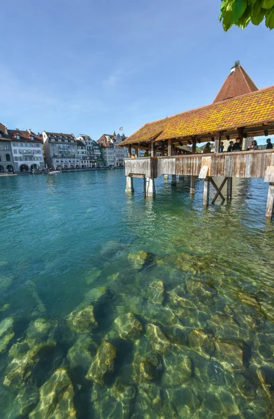 Lucerne Switzerland April 2017 View Chapel Bridge Dated 14Th Century — Stock Photo, Image