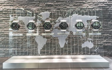 Zürih, İsviçre - Mayıs 2017: resmi FIFA Merkezi, girişte