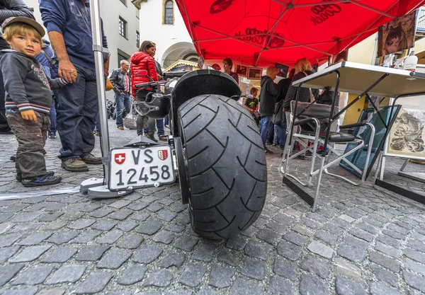 Los Motociclistas Asustados Ciudad Brig Suiza — Foto de Stock