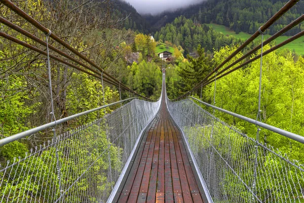Pont Corde Bois Dans Les Alpes Suisses — Photo