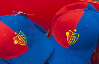 Basel, İsviçre - Mayıs 2017: Hatıra kapaklar St Jakob Arena - resmi Stadyumu Fc Basel