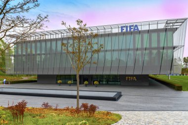 Zürih, İsviçre - Mayıs 2017: offcial FIFA bina merkezi görünüm